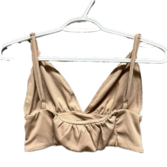 💄2 for 15$💄 Tan Crop Top Size Small - Picture 2 of 5